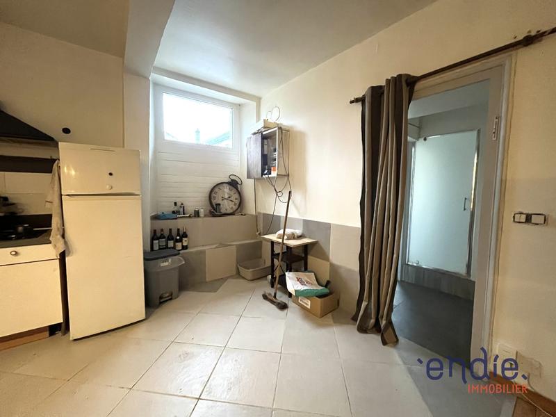 Appartement - 99 m² - 4 pièces