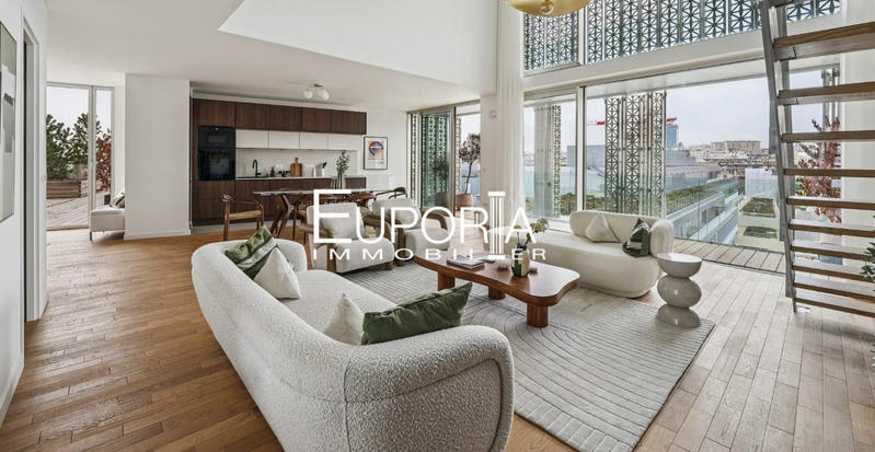 Appartement - 161 m² - 5 pièces