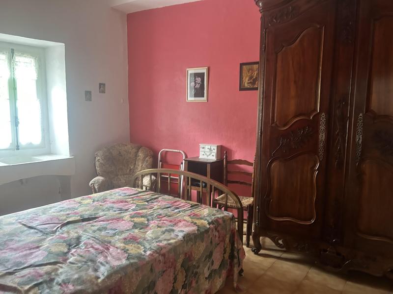 Maison de village - 262 m² - 10 pièces