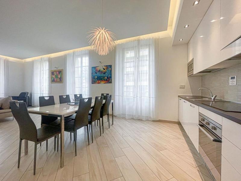 Appartement - 93 m² - 3 pièces