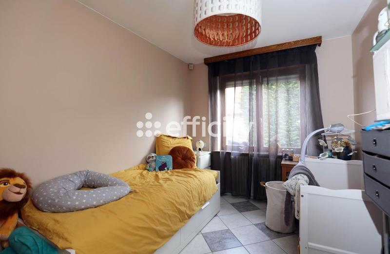 Maison - 166 m² - 5 pièces