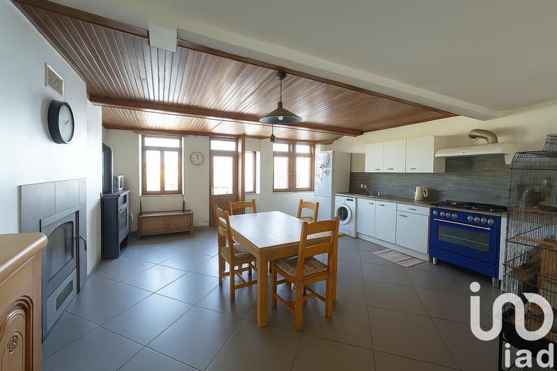 Maison - 184 m² - 8 pièces