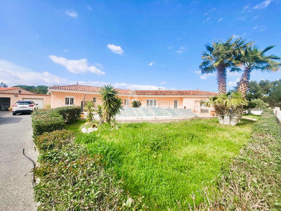 Maison - 147 m² - 4 pièces