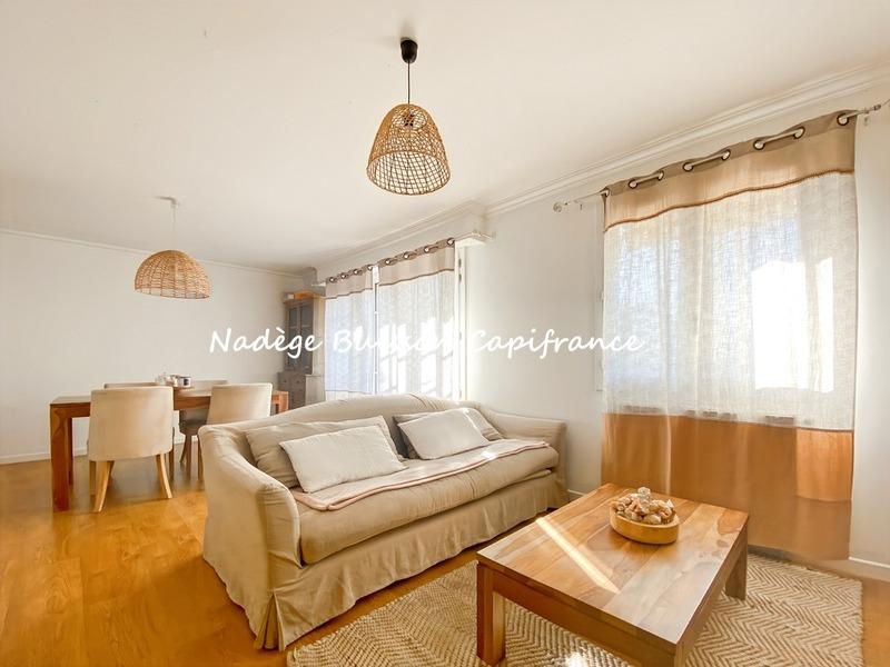 Maison - 90 m² - 4 pièces