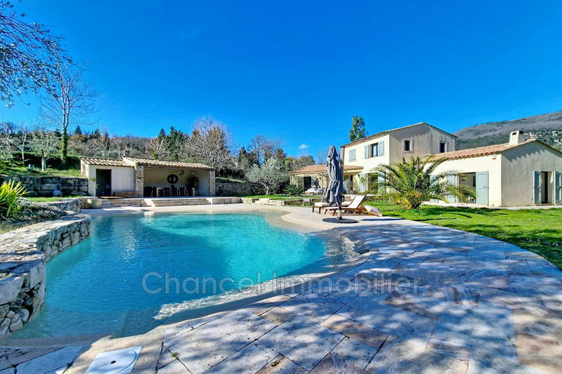 Maison - 164 m² - 5 pièces