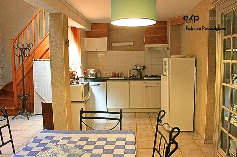 Propriété - 715 m² - 29 pièces