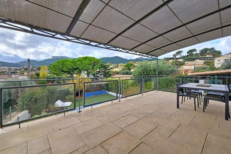 Villa - 130 m² - 5 pièces