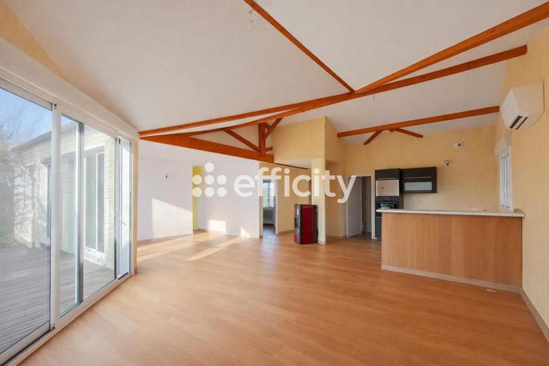 Maison de village - 121 m² - 5 pièces