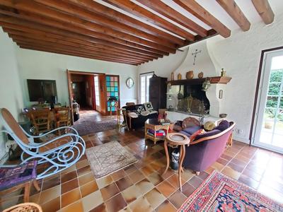 Maison - 147 m² - 6 pièces