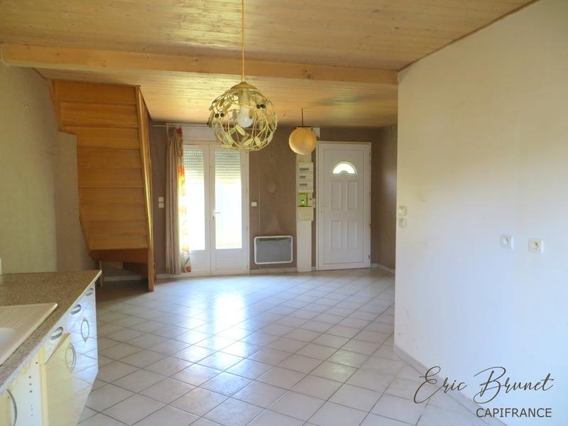 Maison - 96 m² - 4 pièces