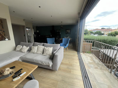 Maison - 102 m² - 4 pièces