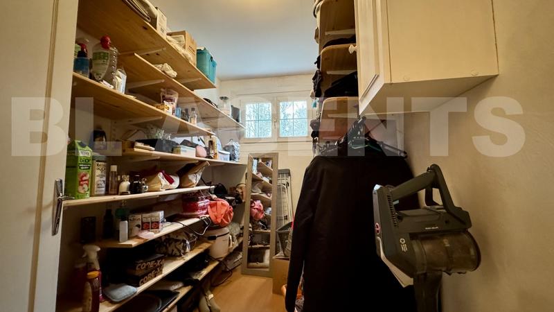 Pavillon - 150 m² - 5 pièces