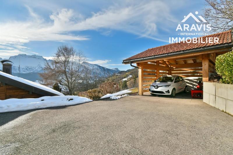 Propriété - 215 m² - 6 pièces