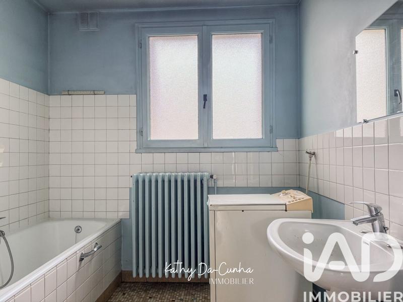 Maison - 103 m² - 5 pièces