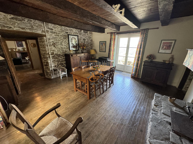 Maison - 190 m² - 4 pièces