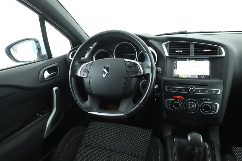 Ds Ds 4 1.6 Blue-HDi Be Chic Bv6 120 ch