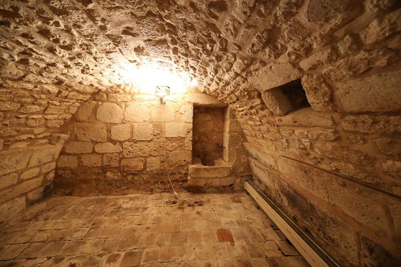 Maison - 494 m² - 15 pièces