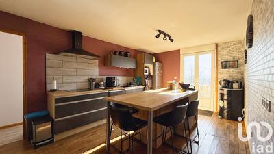 Maison - 169 m² - 8 pièces