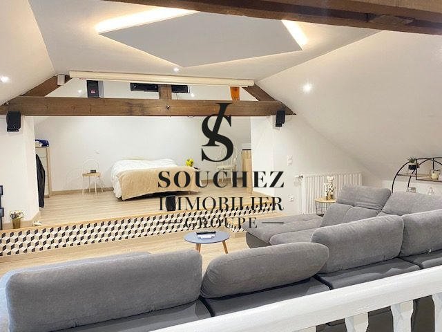 Maison traditionnelle - 145 m² - 7 pièces