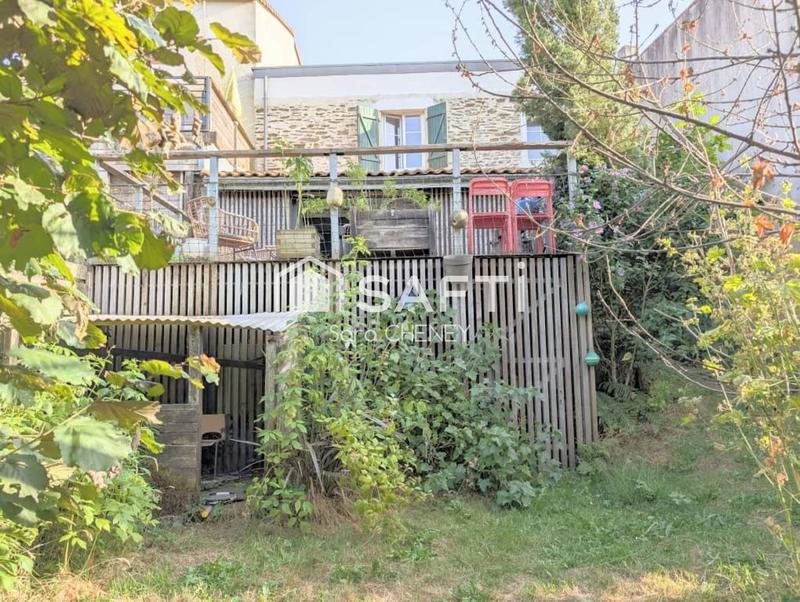 Maison - 144 m² - 7 pièces