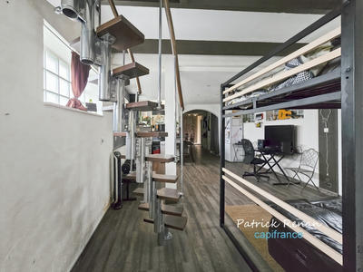 Maison - 140 m² - 6 pièces