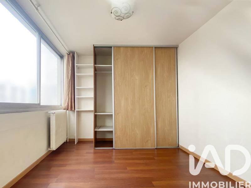Appartement - 64 m² - 4 pièces