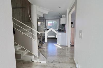 Maison - 122 m² - 6 pièces