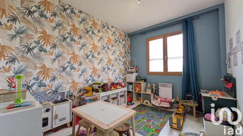 Maison - 99 m² - 6 pièces
