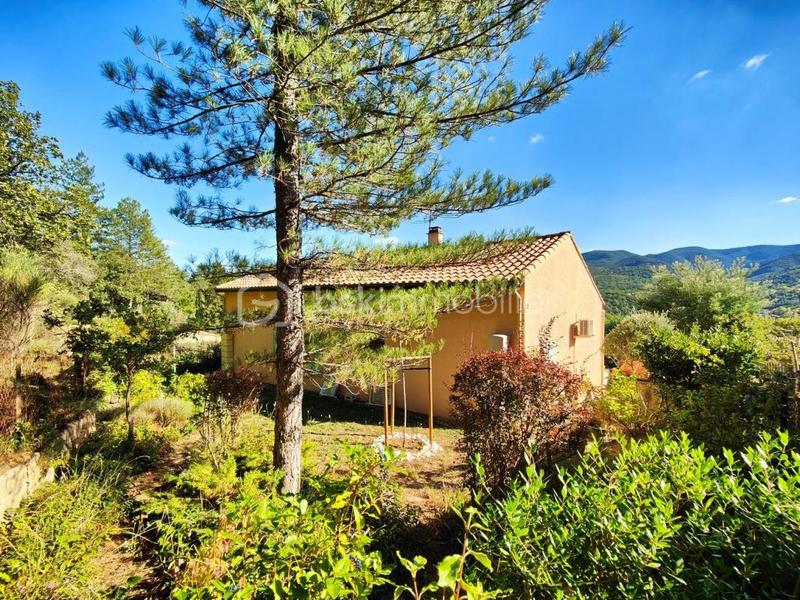 Villa - 106 m² - 5 pièces