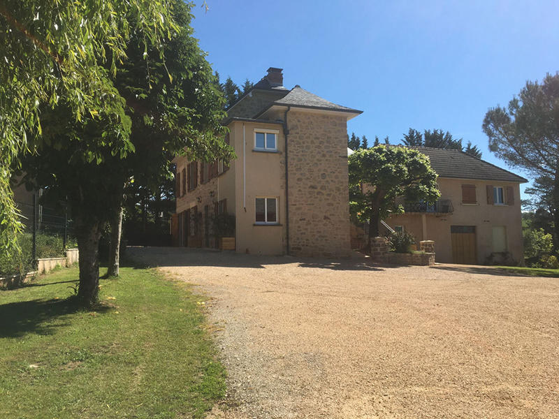 Maison - 291 m² - 12 pièces
