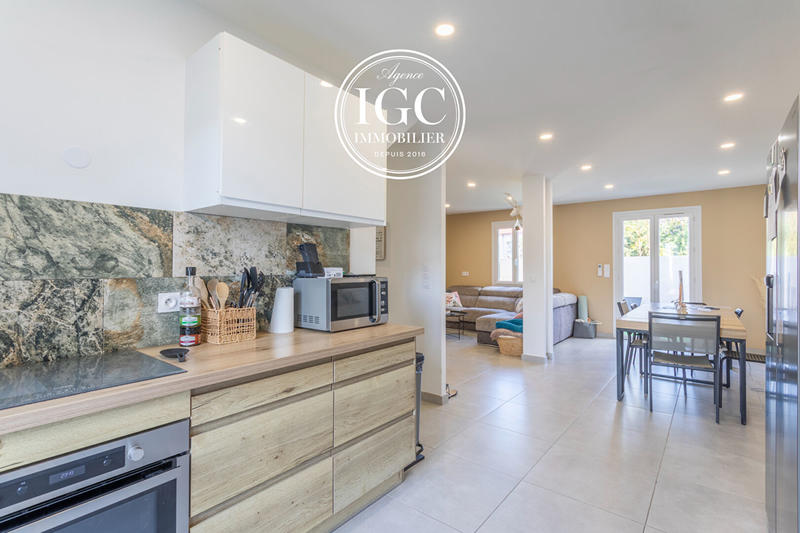 Maison - 87 m² - 4 pièces