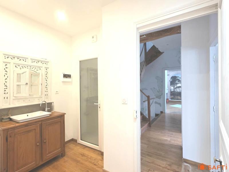 Maison de village - 210 m² - 7 pièces