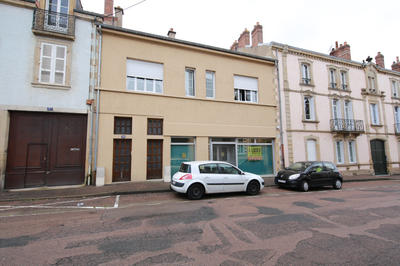 Immeuble - 260 m² - 5 pièces