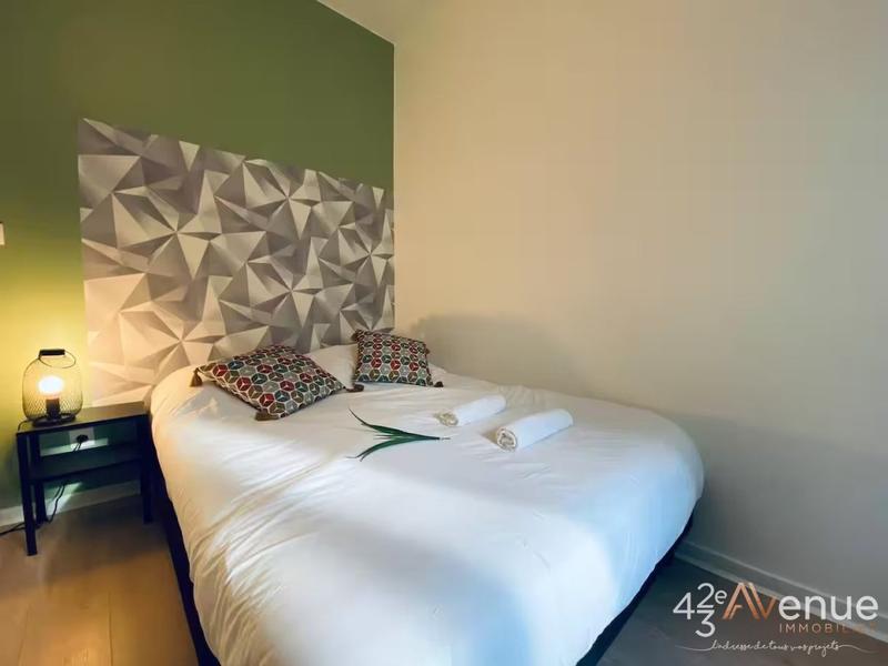 Appartement - 75 m² - 4 pièces