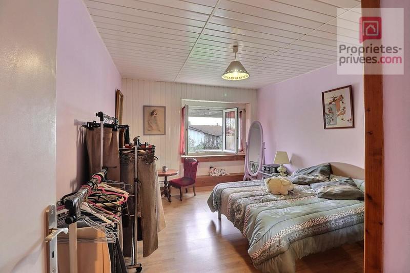 Maison - 171 m² - 6 pièces