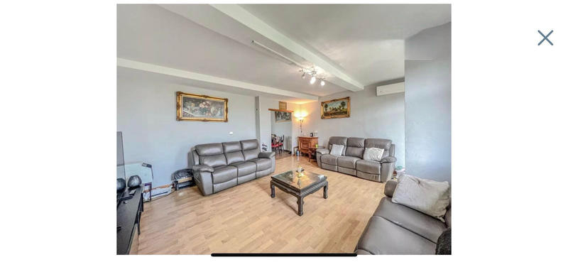 Maison - 180 m² - 7 pièces