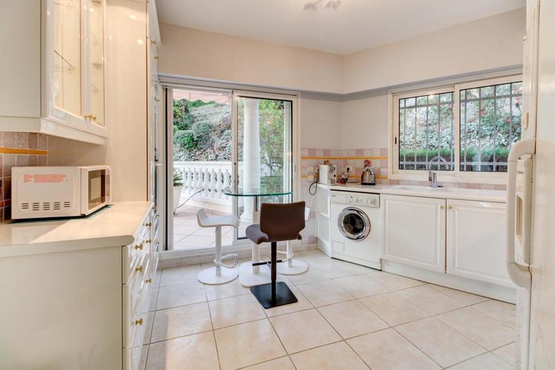 Appartement - 154 m² - 5 pièces