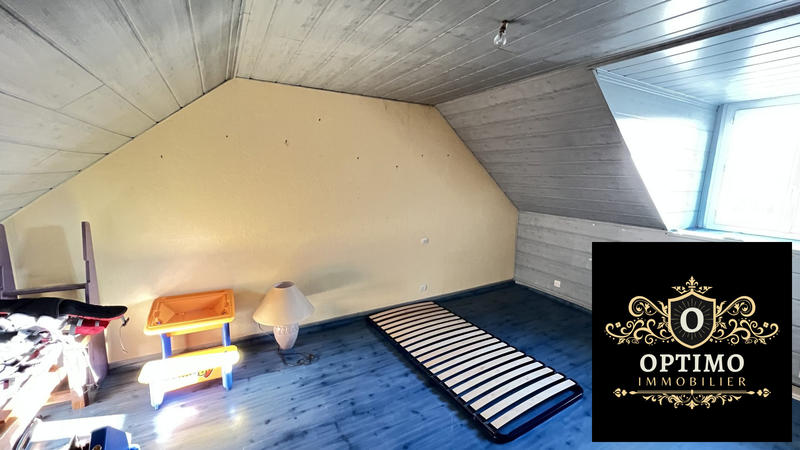 Maison - 110 m² - 5 pièces