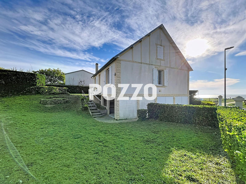 Maison - 107 m² - 5 pièces