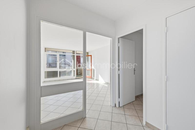 Appartement - 76 m² - 4 pièces