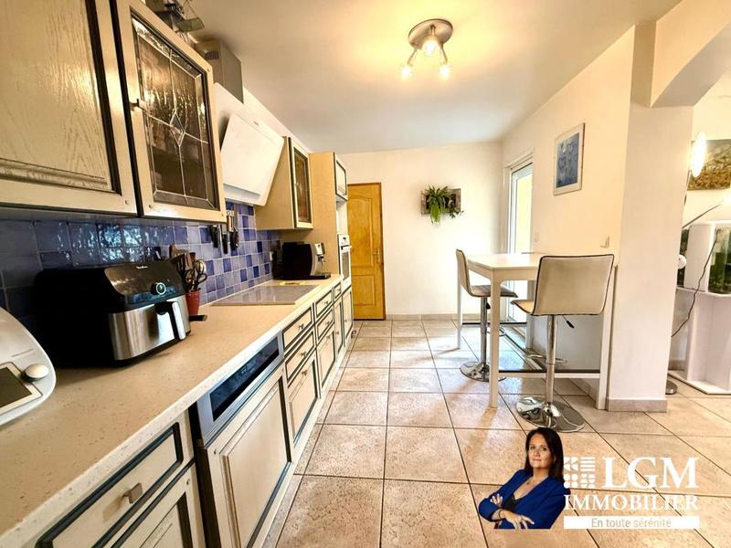 Maison - 135 m² - 5 pièces