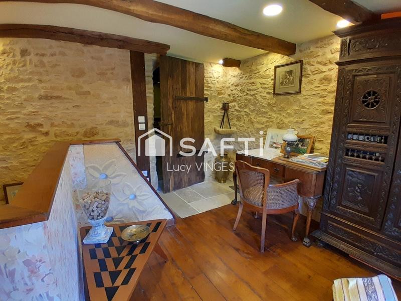 Propriété - 282 m² - 12 pièces