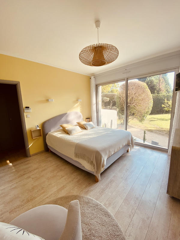 Propriété - 195 m² - 5 pièces