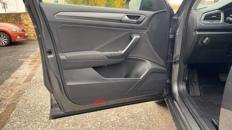 Volkswagen t-Roc 1.5 Tsi 150 Dsg7 Carat - Automatique Toit ouvrant