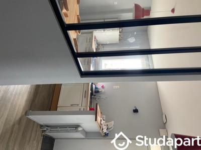 Chambre - 14 m² - 1 pièce