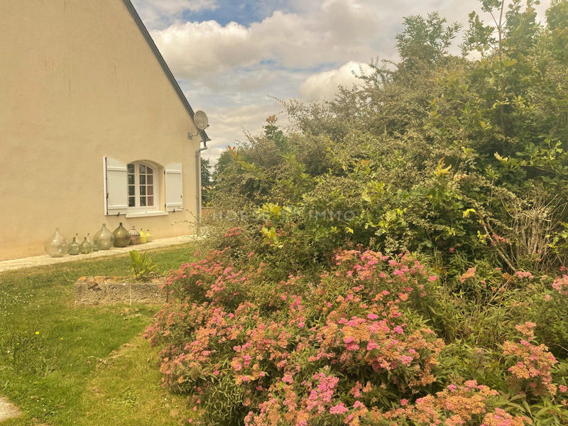 Maison - 345 m² - 7 pièces