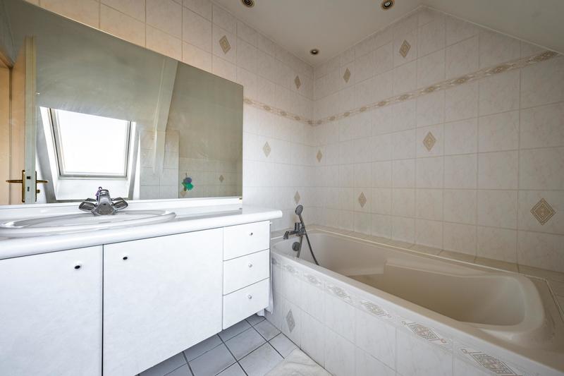 Maison d'architecte - 208 m² - 7 pièces