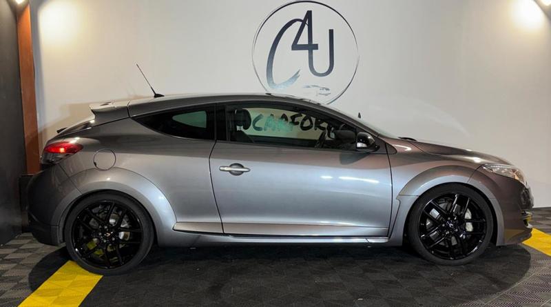 Renault Mégane 3 Rs Pack Luxe 2.0 Turbo 16v 250ch Sièges chauffants électriques, Système son Bose, Radars de recul