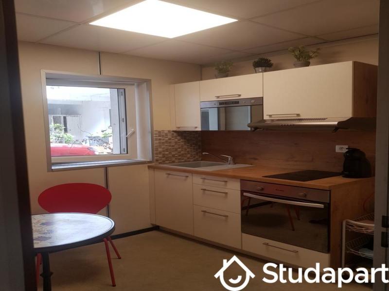 Chambre - 18 m² - 1 pièce