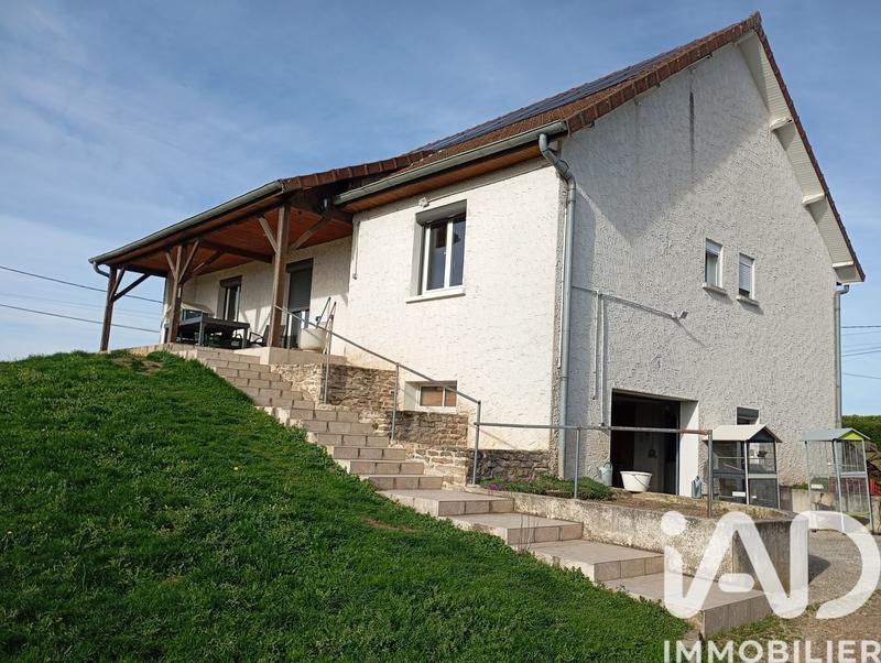 Maison de village - 94 m² - 3 pièces